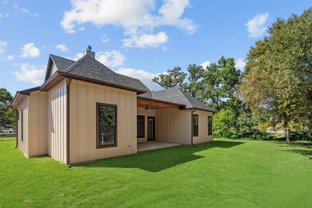 30 Rainbow Drive Star Harbor, TX 75148