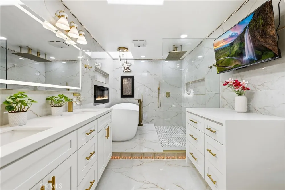 12912 View Ridge Drive Santa Ana, CA 92705