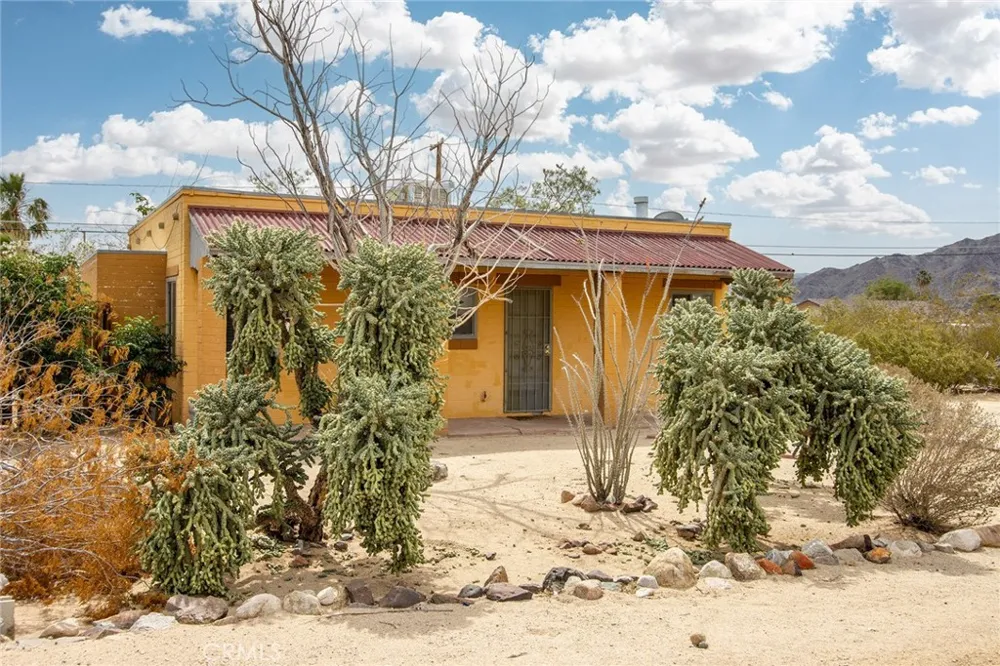6155 Cahuilla 29 Palms, CA 92277
