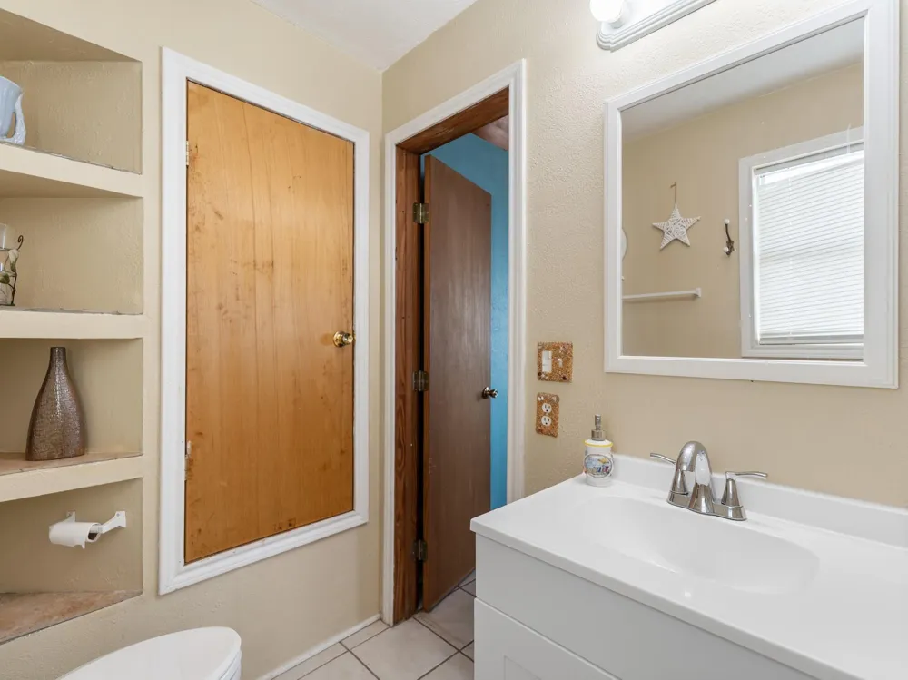 2258 County Road 230 Sargent, TX 77414