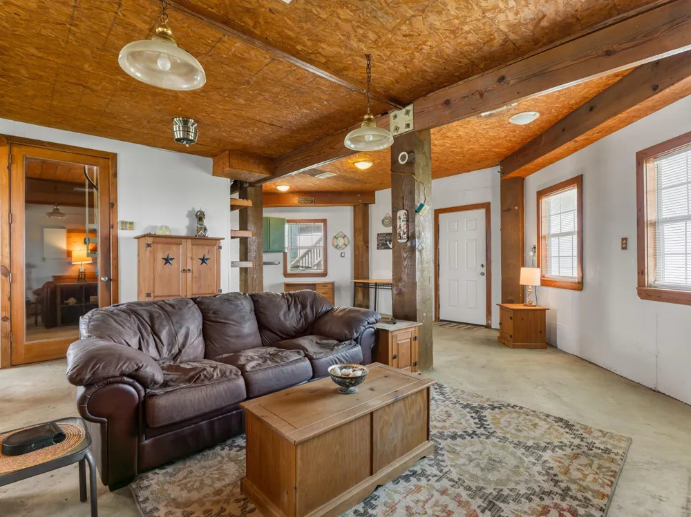 2258 County Road 230 Sargent, TX 77414
