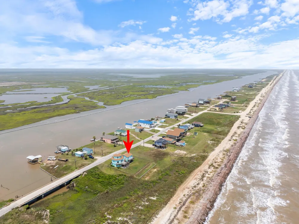 2258 County Road 230 Sargent, TX 77414