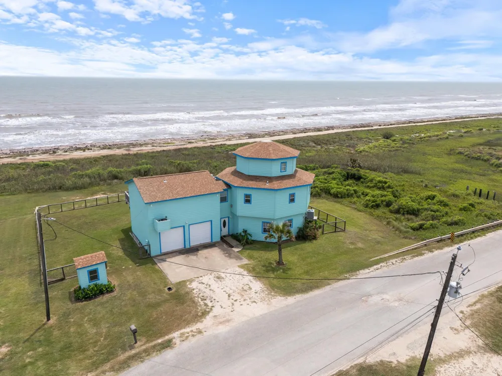 2258 County Road 230 Sargent, TX 77414