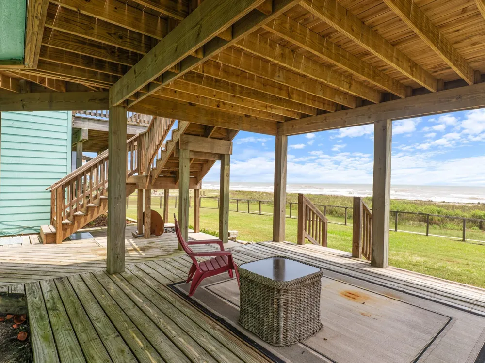 2258 County Road 230 Sargent, TX 77414