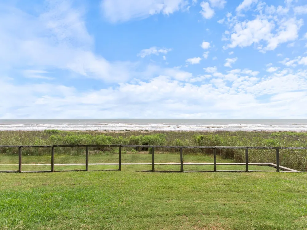 2258 County Road 230 Sargent, TX 77414
