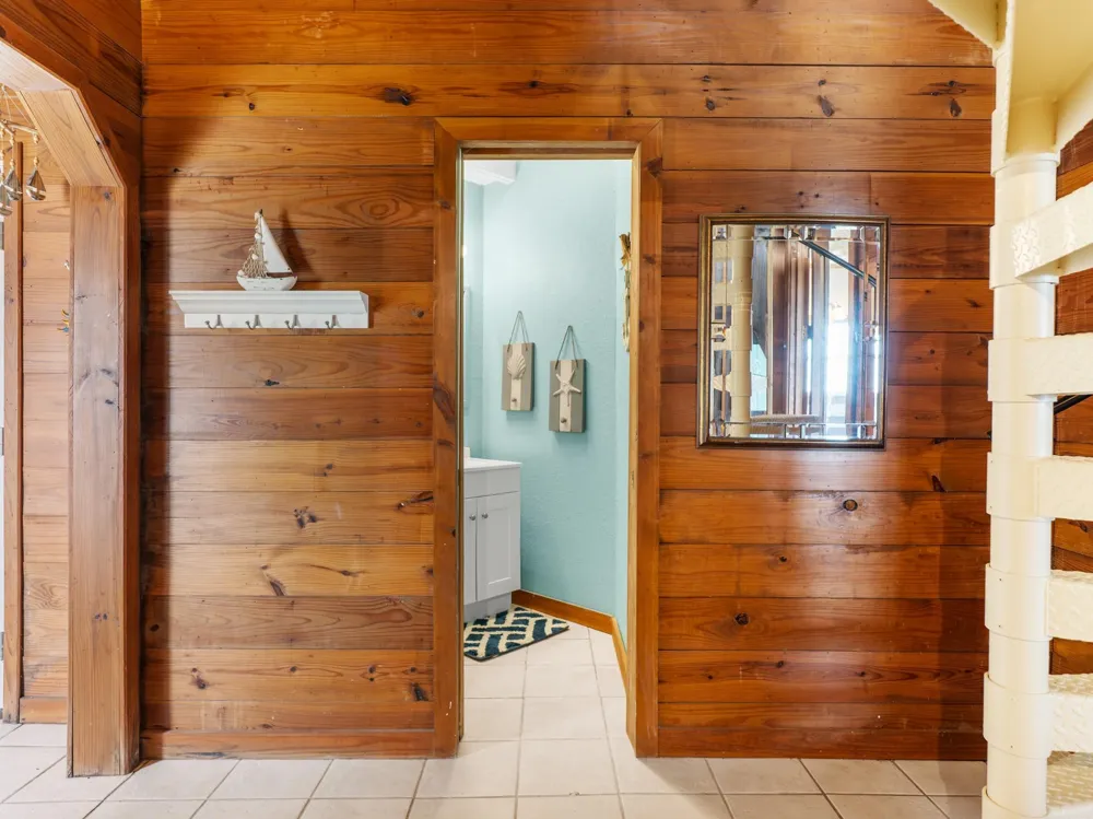 2258 County Road 230 Sargent, TX 77414
