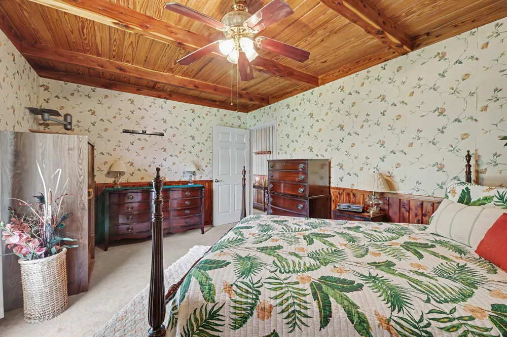 6268 Highway 100 W Centerville, TN 37033