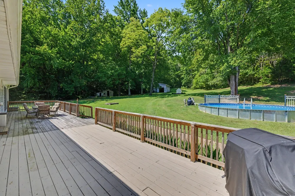 6268 Highway 100 W Centerville, TN 37033