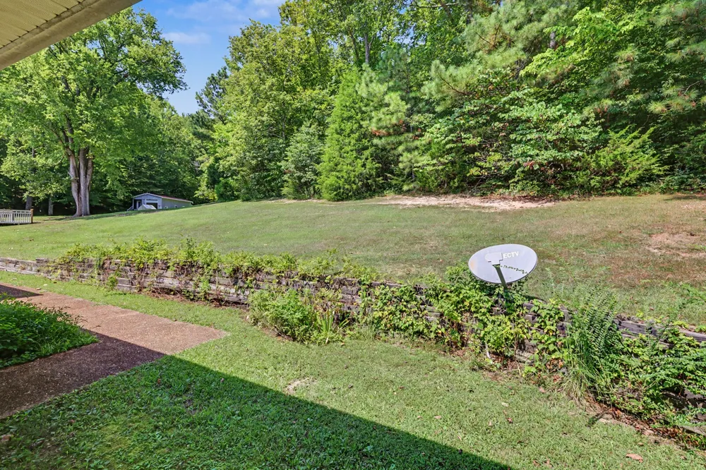 6268 Highway 100 W Centerville, TN 37033