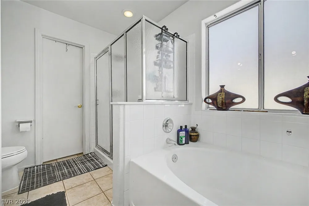 998 Trackers Glen Avenue Henderson, NV 89015