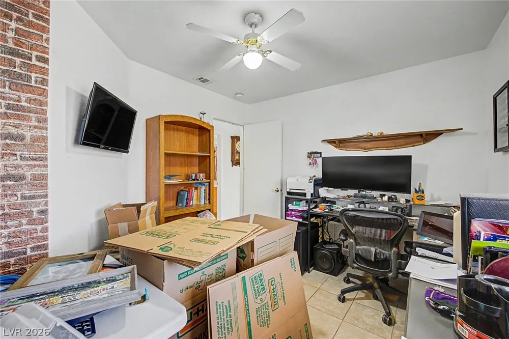 998 Trackers Glen Avenue Henderson, NV 89015