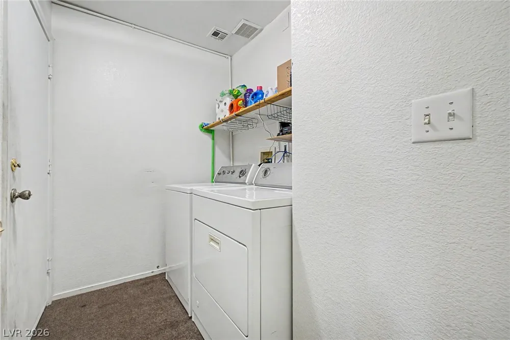 998 Trackers Glen Avenue Henderson, NV 89015