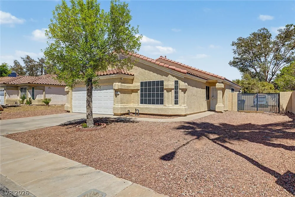 998 Trackers Glen Avenue Henderson, NV 89015