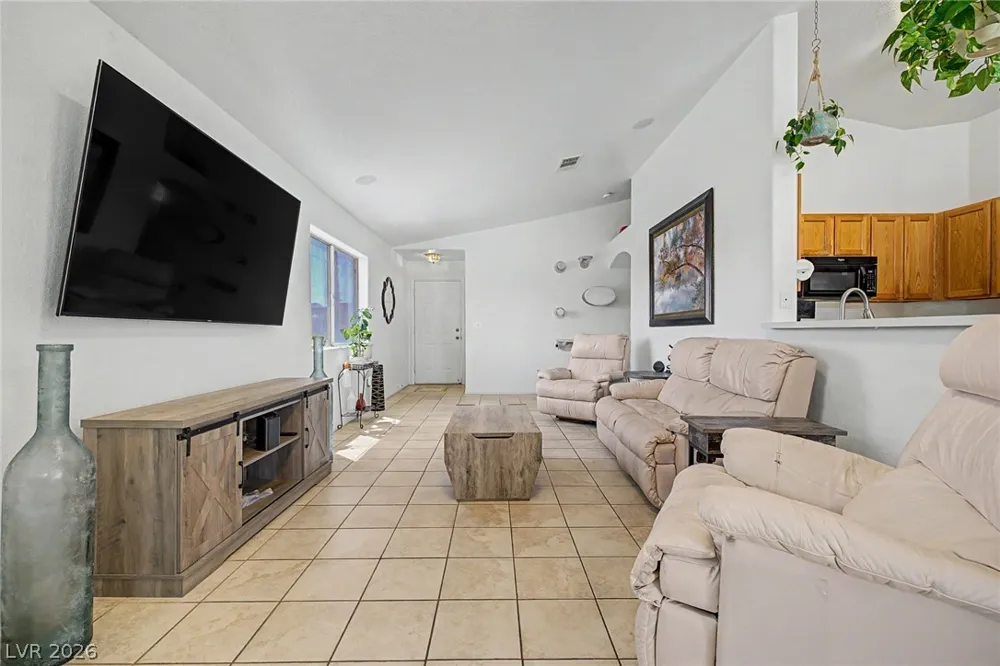 998 Trackers Glen Avenue Henderson, NV 89015