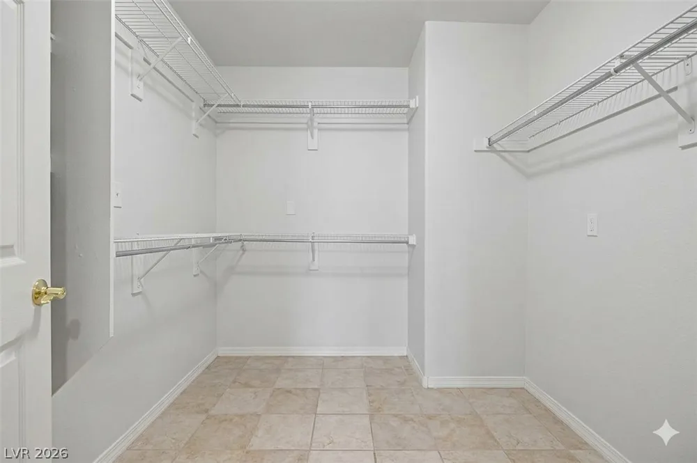 998 Trackers Glen Avenue Henderson, NV 89015
