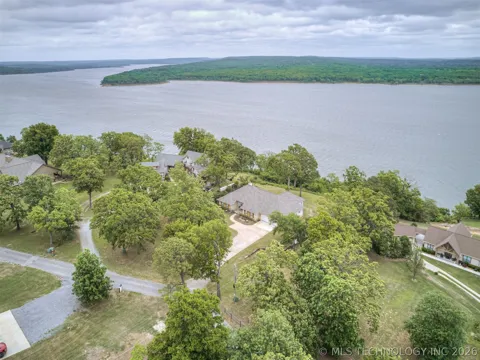 73018 Whispering Oaks Drive