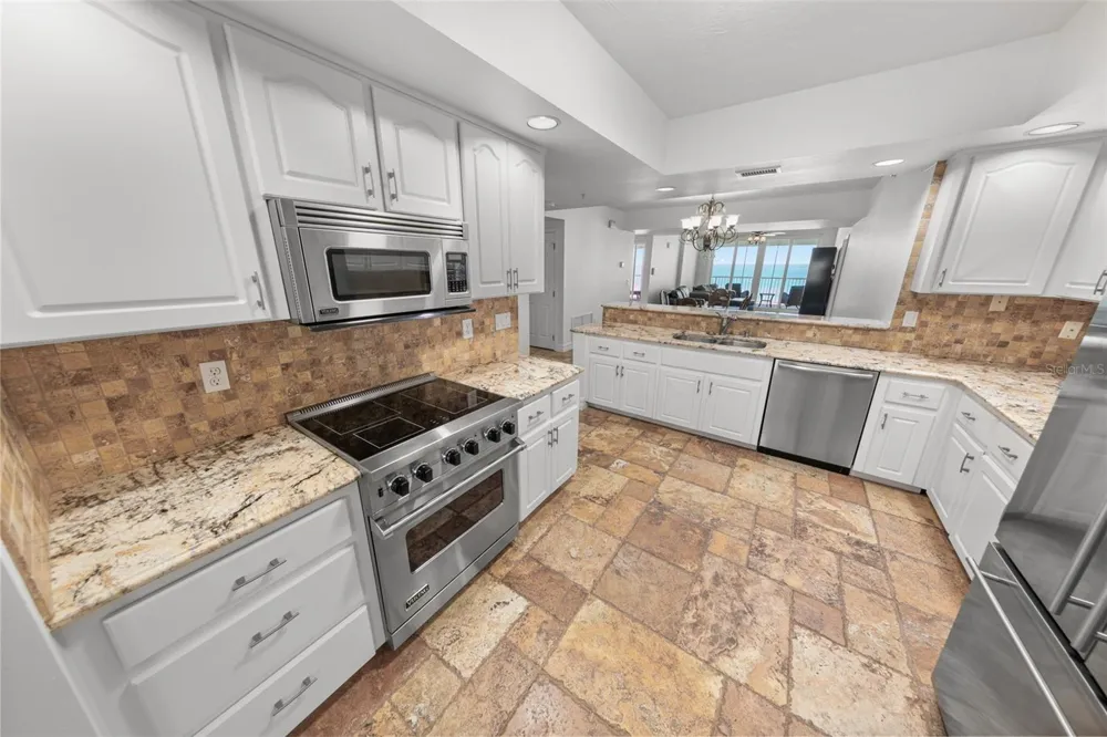 4767 S ATLANTIC AVENUE #402 Ponce Inlet, FL 32127