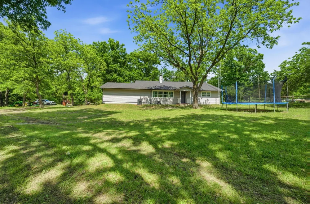 1499 Harrell Road Howe, TX 75459