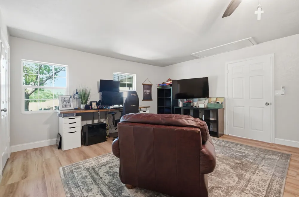 1499 Harrell Road Howe, TX 75459