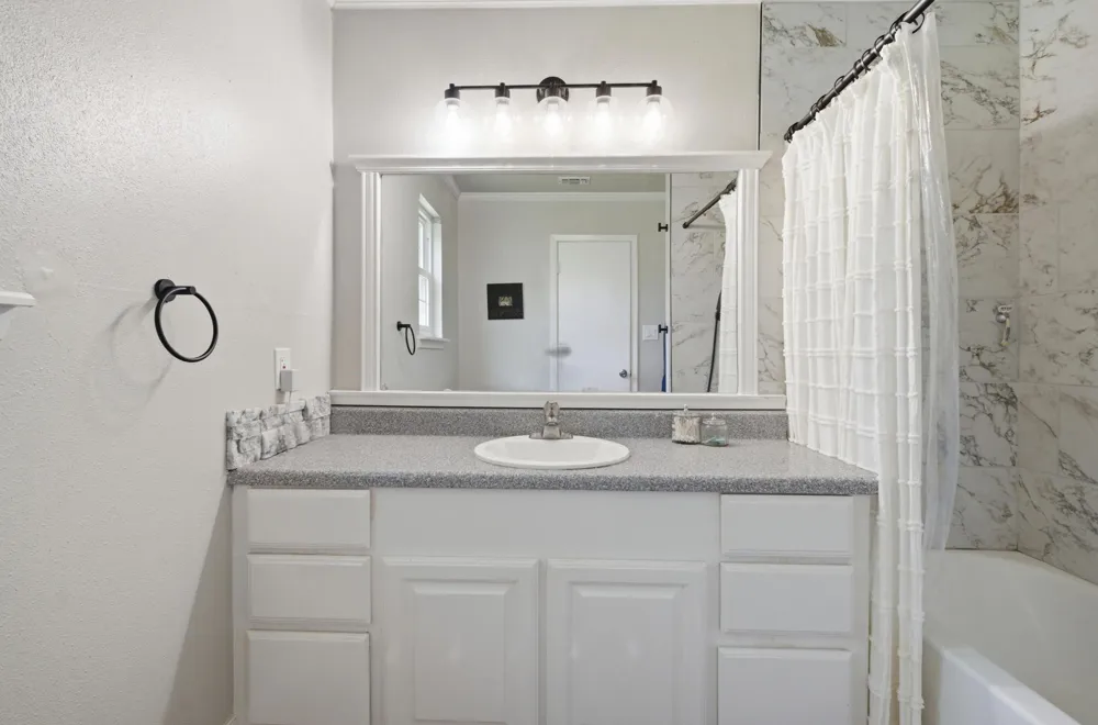 1499 Harrell Road Howe, TX 75459
