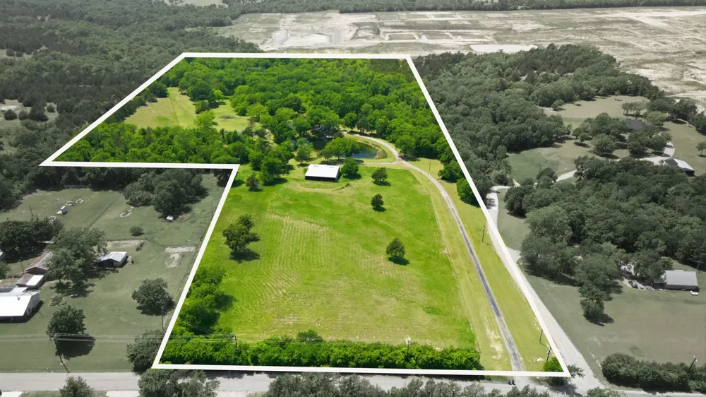 1499 Harrell Road Howe, TX 75459