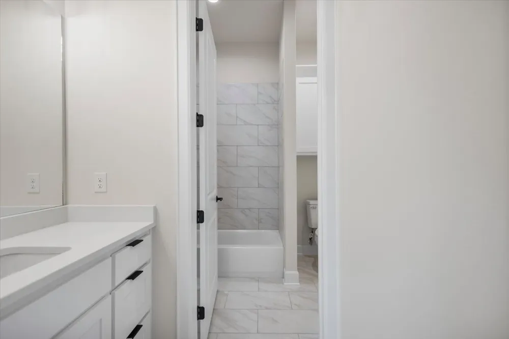 543 County Road 6305 Mineola, TX 75773