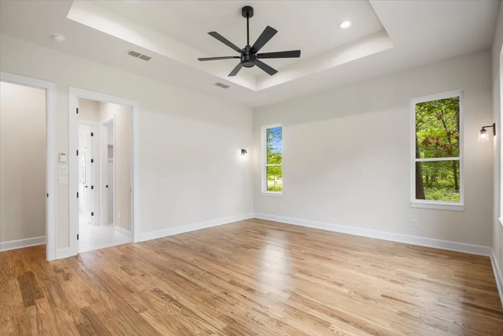 543 County Road 6305 Mineola, TX 75773