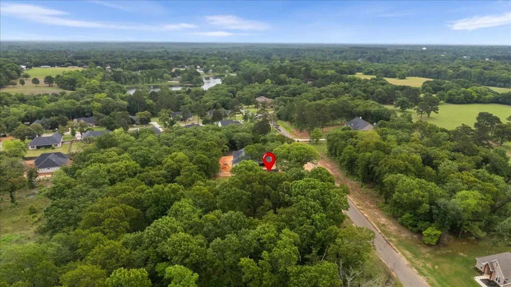 543 County Road 6305 Mineola, TX 75773