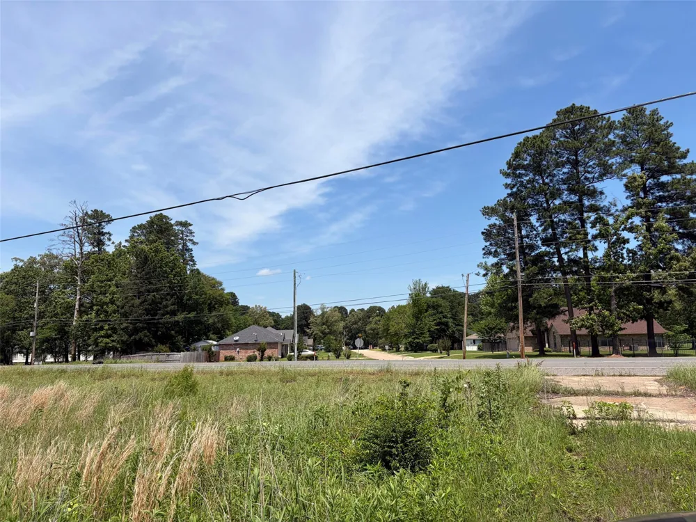 5221 Market Street Blanchard, LA 71107