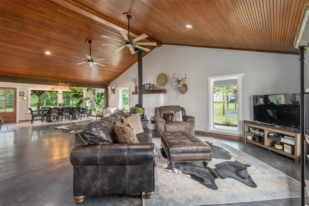 350 FM 1256 Eustace, TX 75124