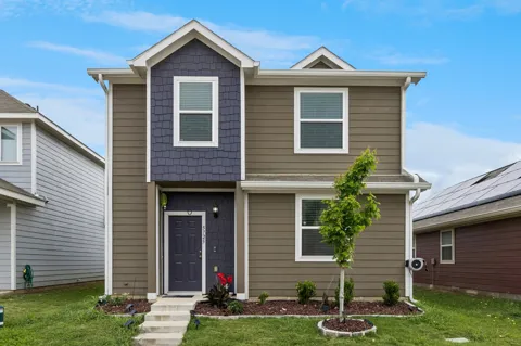 5725 Willamette Drive