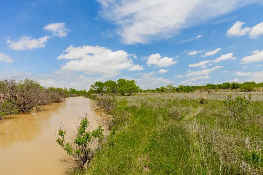 817 County Road 130 Ballinger, TX 76882