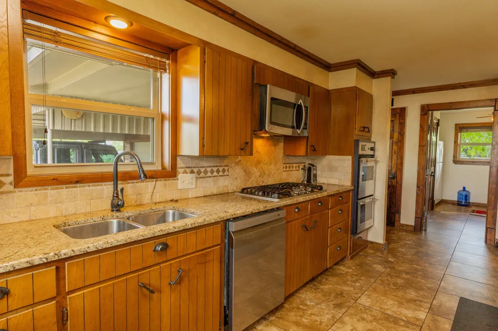 817 County Road 130 Ballinger, TX 76882