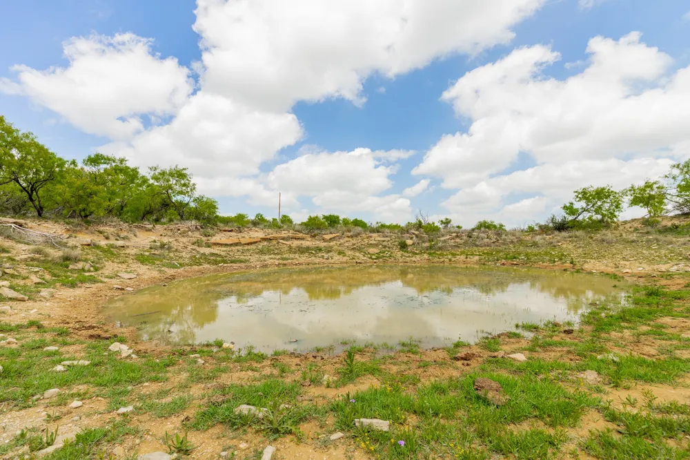 817 County Road 130 Ballinger, TX 76882