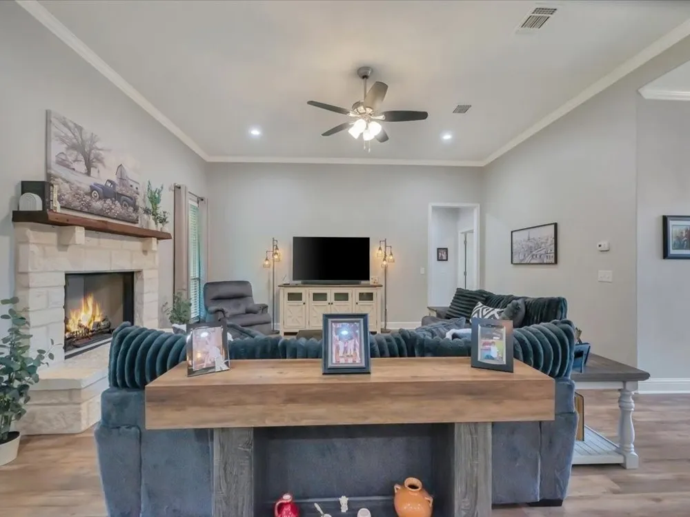 111 Rustic Pines Drive Lufkin, TX 75904