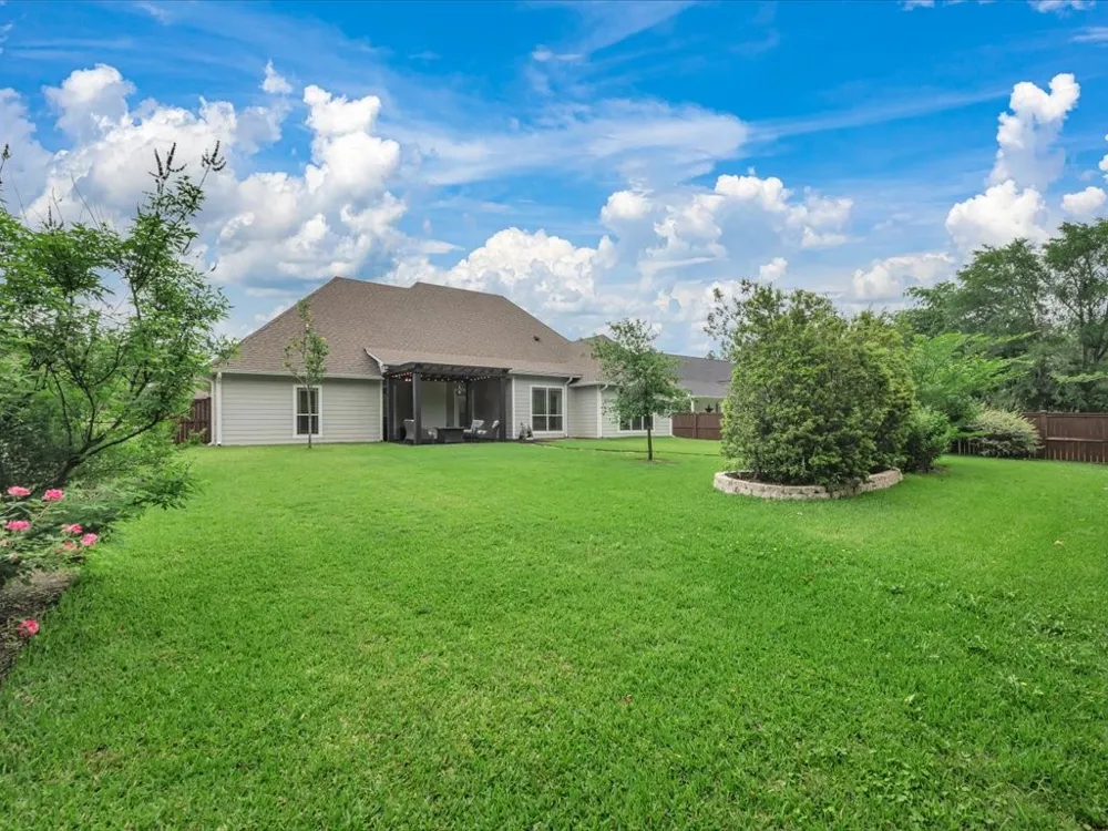 111 Rustic Pines Drive Lufkin, TX 75904