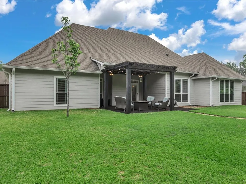 111 Rustic Pines Drive Lufkin, TX 75904