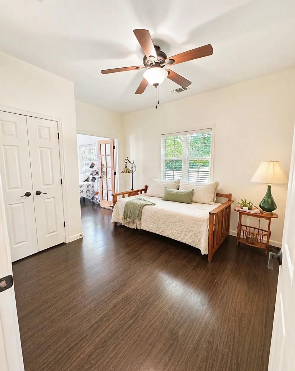 102 Palmer Dr. Comanche, TX 76442