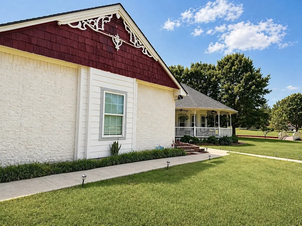 102 Palmer Dr. Comanche, TX 76442