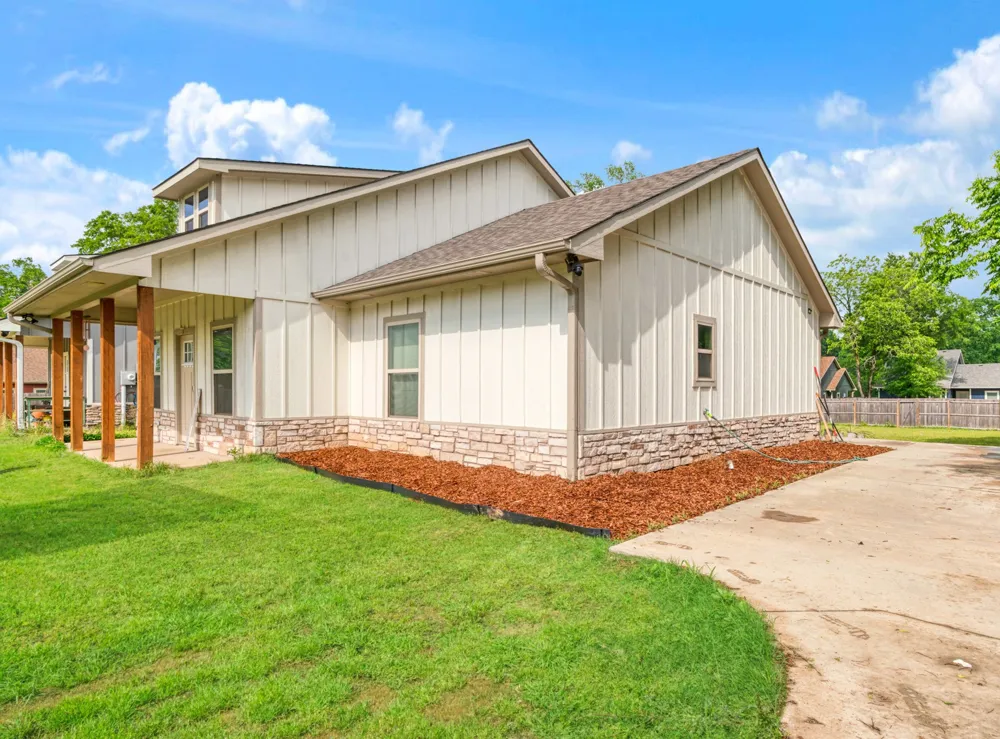 675 High Street Blossom, TX 75416