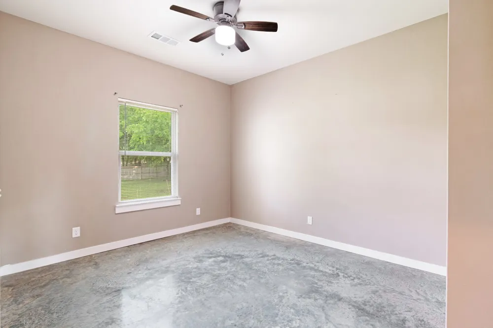 675 High Street Blossom, TX 75416