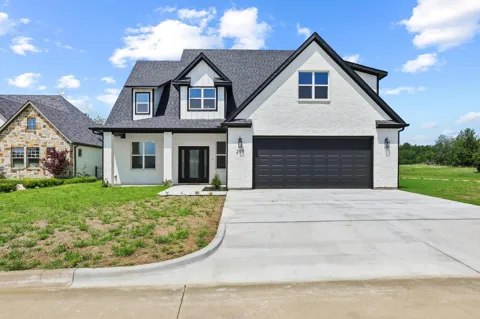 299 Bent Oak Dr.