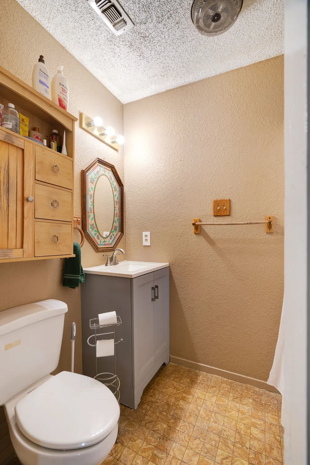 9157 HWY 271 Powderly, TX 75473