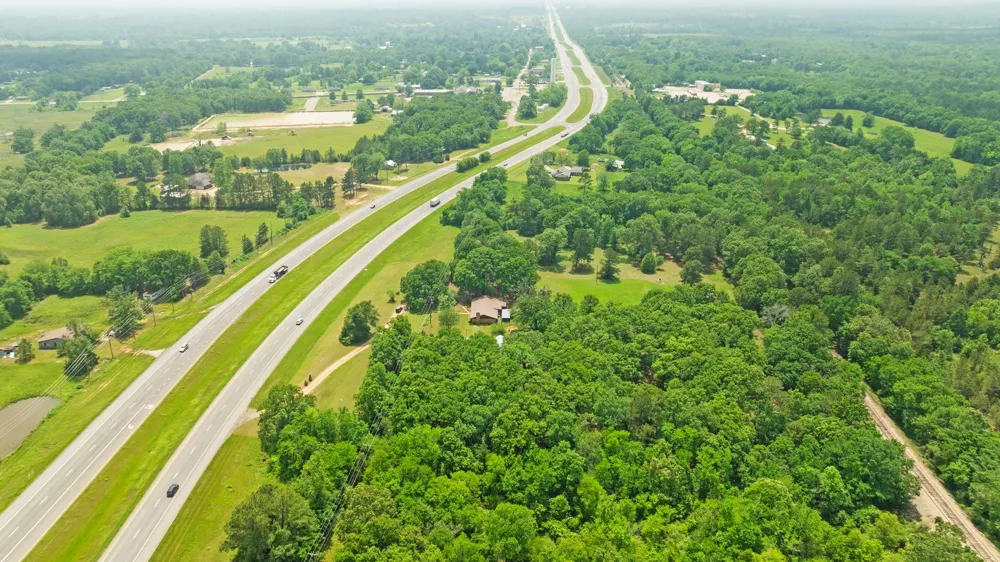 9157 HWY 271 Powderly, TX 75473