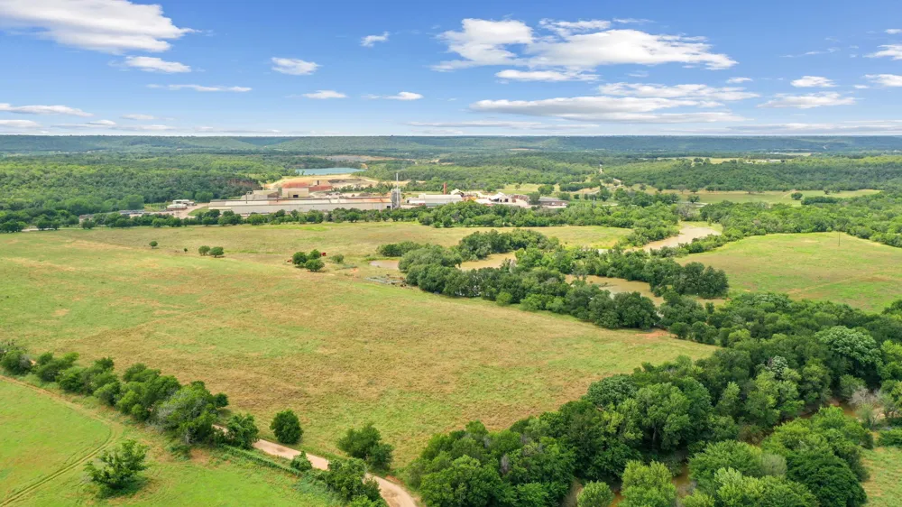 Goen Road Millsap, TX 76066