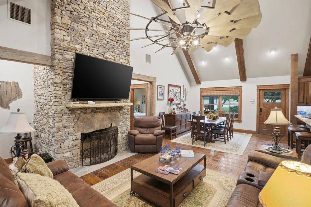1170 Waterfall Way Graford, TX 76449