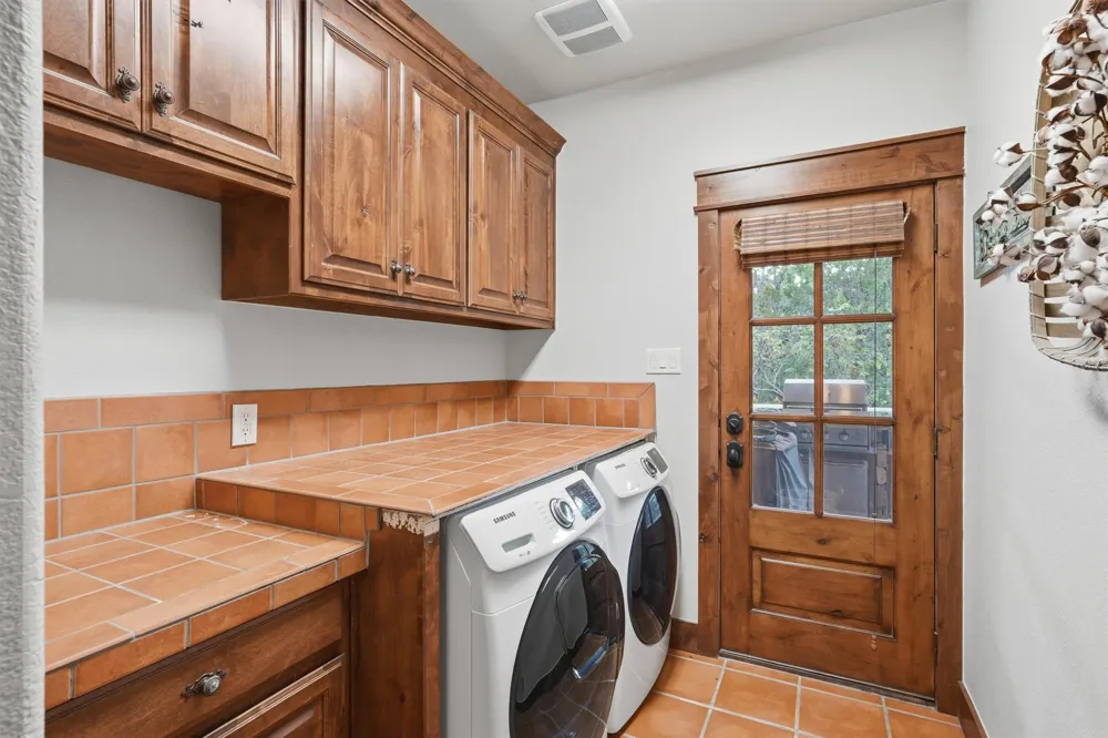 1170 Waterfall Way Graford, TX 76449