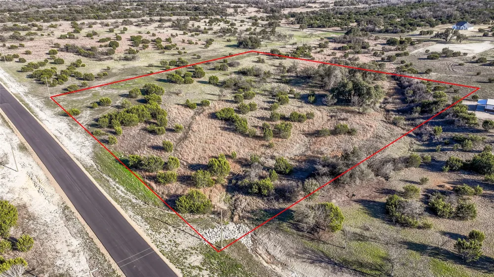 442 Hollow Drive Lipan, TX 76462