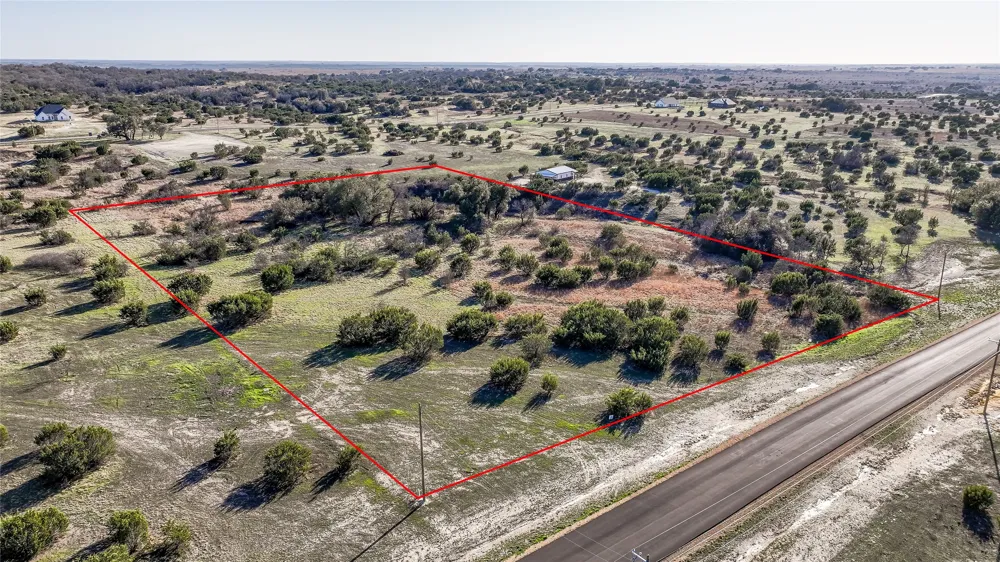 442 Hollow Drive Lipan, TX 76462