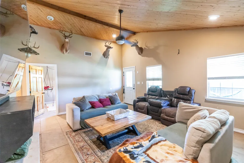 10227 County Road 379 Hawley, TX 79525